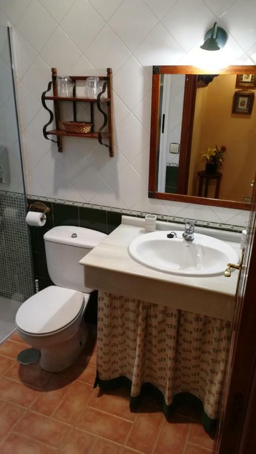 Apartamentos El Cueto Oviñana Esterno foto